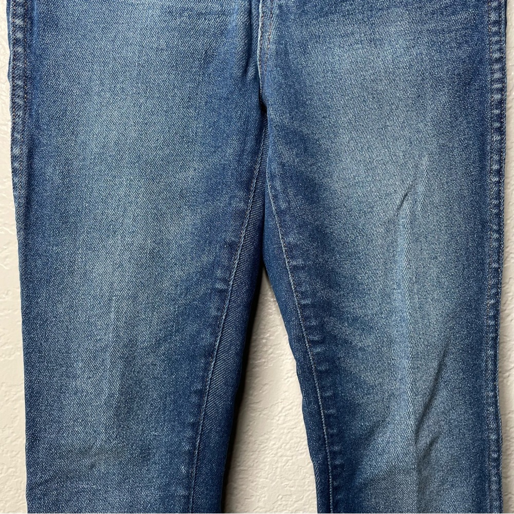Madewell Women’s 10" High-Rise Skinny Jeans in Winston Wash - Picture 4 of 11